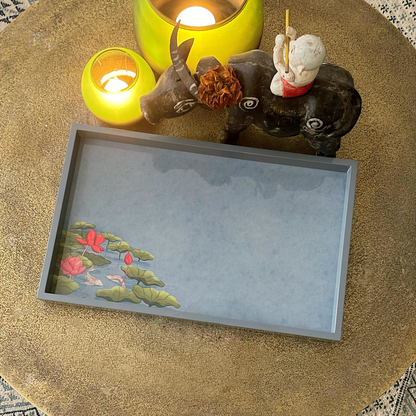 Lotus lacquered tray